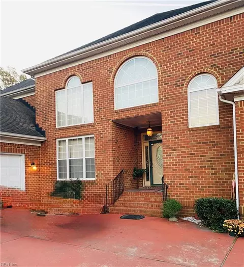 3187 S Stonebridge Dr, Norfolk, VA 23504