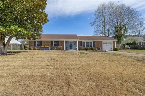 2345 Court Cir, Virginia Beach, VA 23453