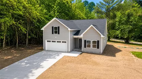 23205 Scottswood Dr, Franklin, VA 23851