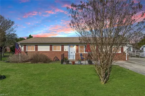 2824 Country Club Dr, Suffolk, VA 23435