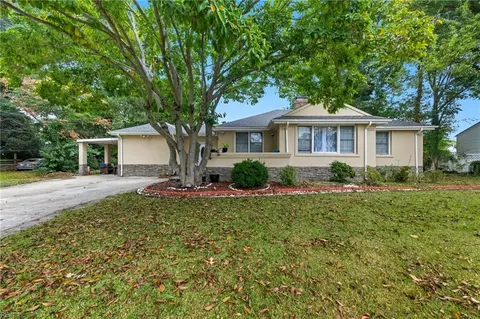 214 E Chester St, Norfolk, VA 23503