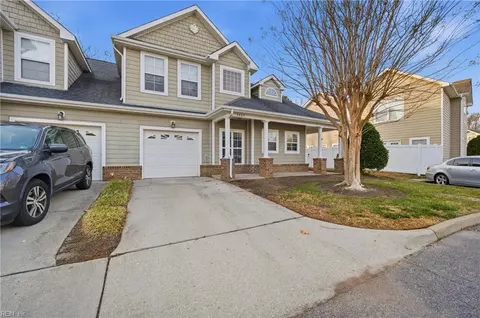 5029 Glen Canyon Dr, Virginia Beach, VA 23462