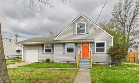 3304 Greenwood Dr, Hampton, VA 23666