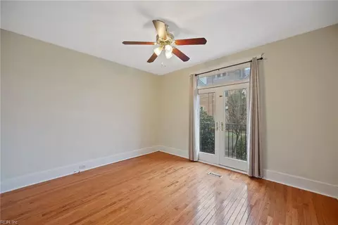 431 W 31st St #C1, Norfolk, VA 23508