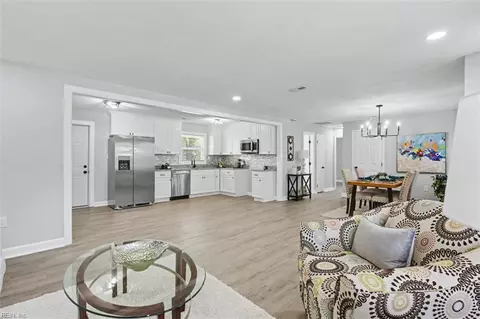104 Kidd Blvd, Norfolk, VA 23502