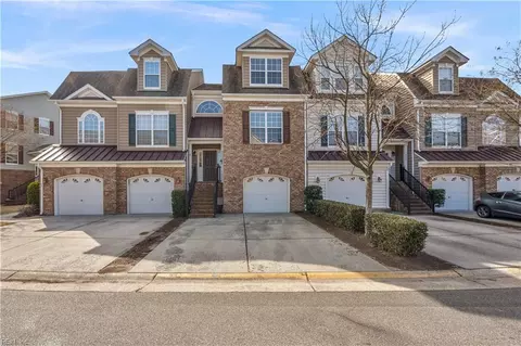 4505 Leamore Square Rd, Virginia Beach, VA 23462