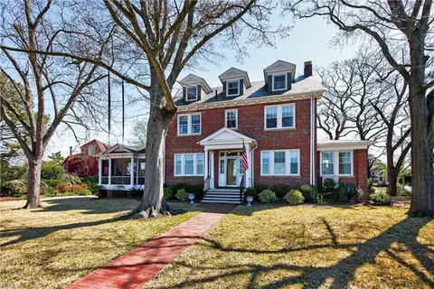 6300 Richmond Cres, Norfolk, VA 23508