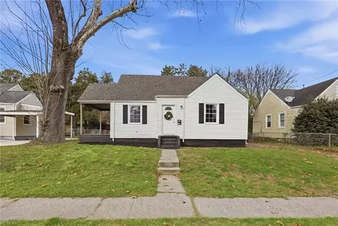 1822 Croyden Rd, Norfolk, VA 23503