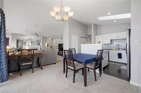 Dining - 246 Dockside Dr #C, Hampton, VA 23669 photo 2 of 3