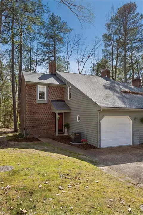 Exterior - 12 Autumn E, Williamsburg, VA 23188 photo 4 of 14