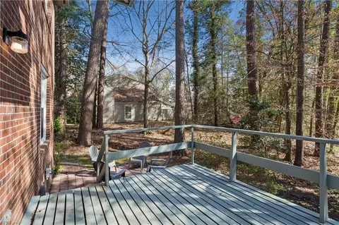 Exterior - 12 Autumn E, Williamsburg, VA 23188 photo 7 of 14