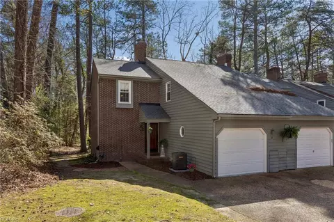 Exterior - 12 Autumn E, Williamsburg, VA 23188 photo 5 of 14