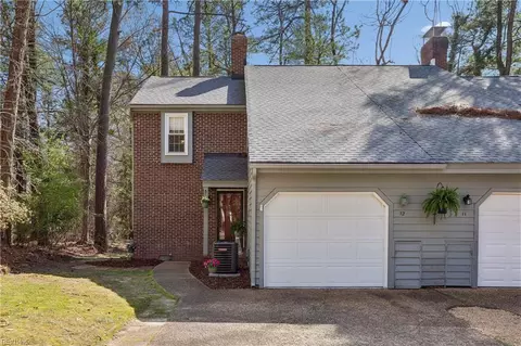Exterior - 12 Autumn E, Williamsburg, VA 23188 photo 1 of 14