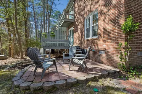 Exterior - 12 Autumn E, Williamsburg, VA 23188 photo 13 of 14