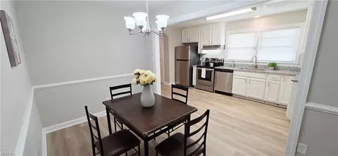 Dining - 1077 Kittrell St, Norfolk, VA 23513 photo 1 of 1