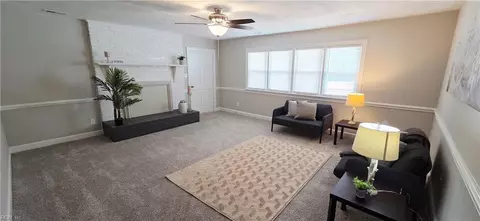 Living - 1077 Kittrell St, Norfolk, VA 23513 photo 4 of 6