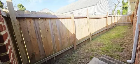 Exterior - 1077 Kittrell St, Norfolk, VA 23513 photo 1 of 3