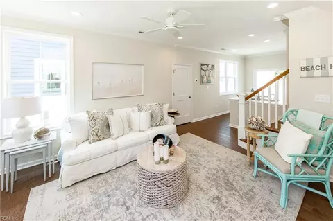320 25th 12 St, Virginia Beach, VA 23451