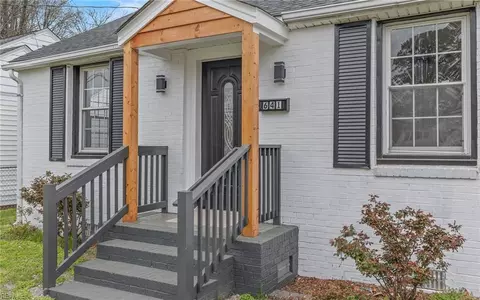 641 33rd St, Newport News, VA 23607