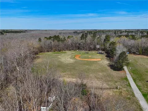5 481 Centennial Rd, Prince George County, VA 23842