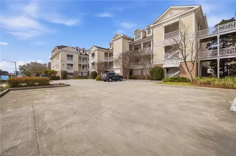 2992 Shore Dr #301, Virginia Beach, VA 23451