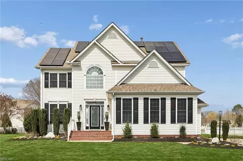 22425 Harbor Towne Dr, Carrollton, VA 23314