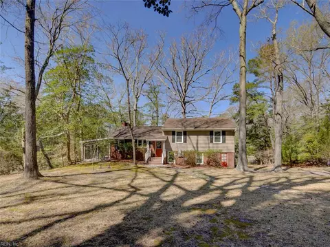 1672 Tautog Rd, Suffolk, VA 23433