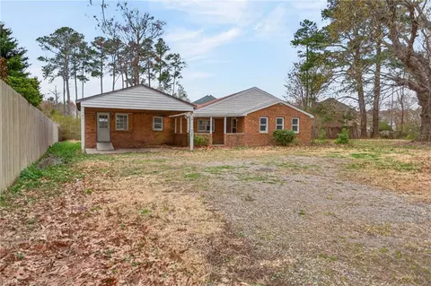 2317 Seaboard Rd, Virginia Beach, VA 23456