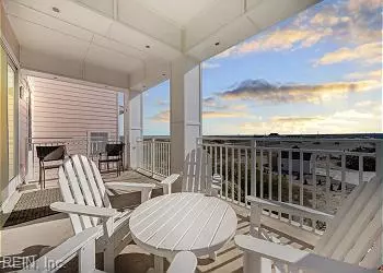 3738 Sandpiper Rd #228B, Virginia Beach, VA 23456