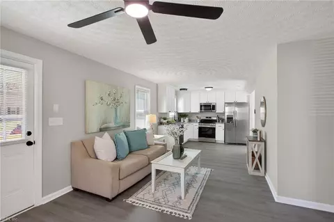 3607 Hyde Cir, Norfolk, VA 23513