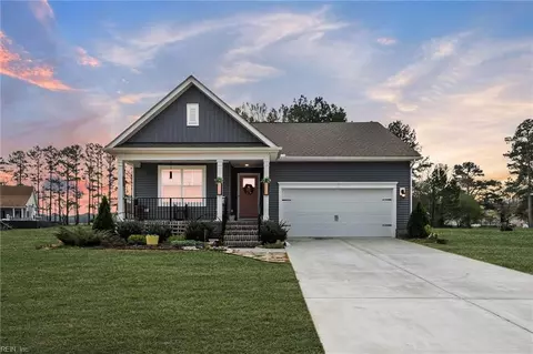 101 Parks Pl, Franklin, VA 23851