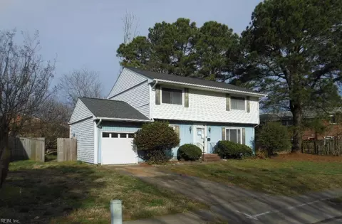 207 Swartmore Dr, Hampton, VA 23666 photo 2