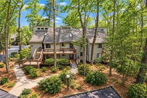 50 Villa Ridge Dr # -E, Hartfield, VA 23071