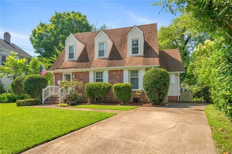 1207 Manchester Ave, Norfolk, VA 23508