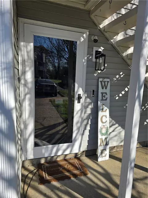 113 Roane Dr #A, Hampton, VA 23669 photo 3