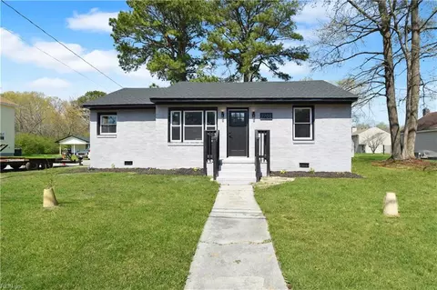 2708 E Washington St, Suffolk, VA 23434
