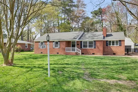 213 Milstead Rd, Newport News, VA 23606