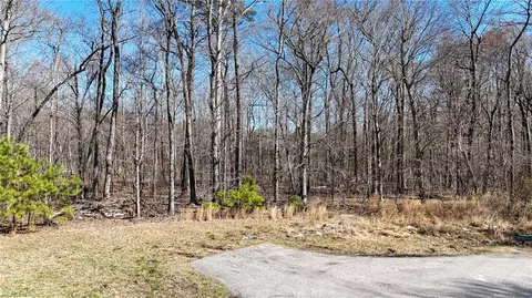 115 Christophers Ln, Hampton, VA 23666 photo 6