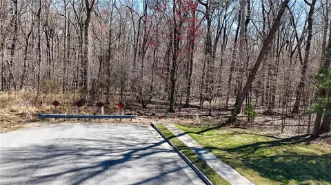 115 Christophers Ln, Hampton, VA 23666 photo 8