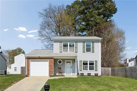 686 Trails Ln, Newport News, VA 23608