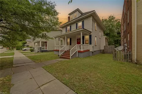 1034 W 35th St, Norfolk, VA 23508