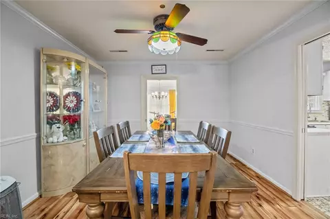 Dining - 36 Whetstone Dr, Hampton, VA 23666 photo 3 of 3