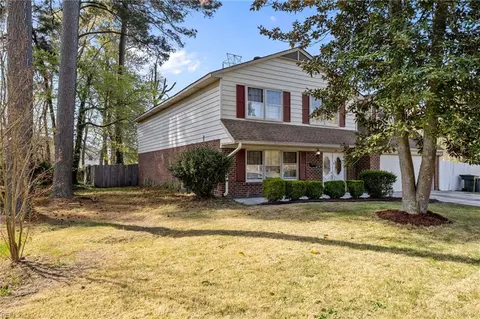 Exterior - 36 Whetstone Dr, Hampton, VA 23666 photo 4 of 4