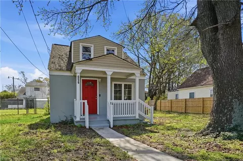 656 43rd St, Newport News, VA 23607