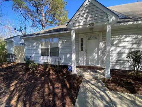 2704 Big Bend Ct, Chesapeake, VA 23321