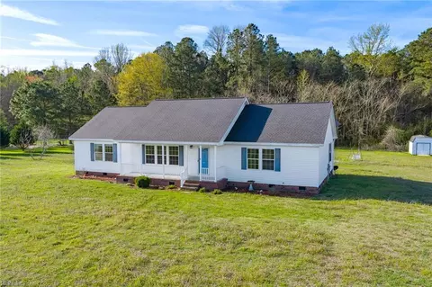 24186 Green Plains Rd, Emporia, VA 23847