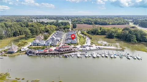 119 Creek Ln, Suffolk, VA 23435