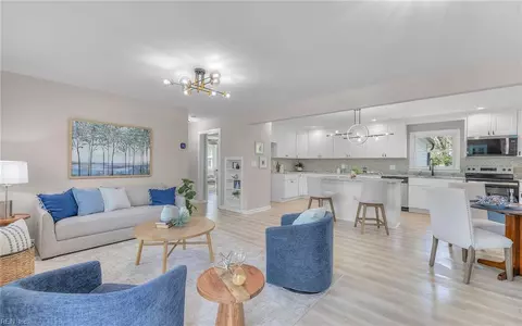 1207 73rd St, Newport News, VA 23605