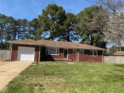 205 Kalmar Dr, Chesapeake, VA 23320