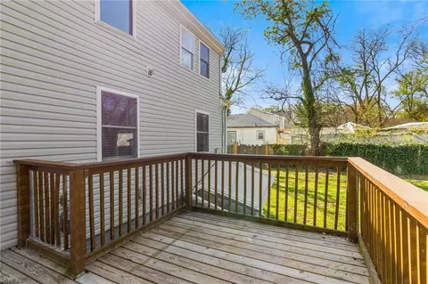 Exterior - 6369 Devonshire Rd, Norfolk, VA 23513 photo 5 of 8
